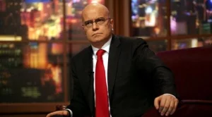 "Шоуто на Слави" слиза от ефир. Какво се крие зад този ход?