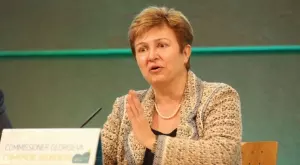 Кристалина Георгиева се разтревожи от политиката за лихвите на големите централни банки