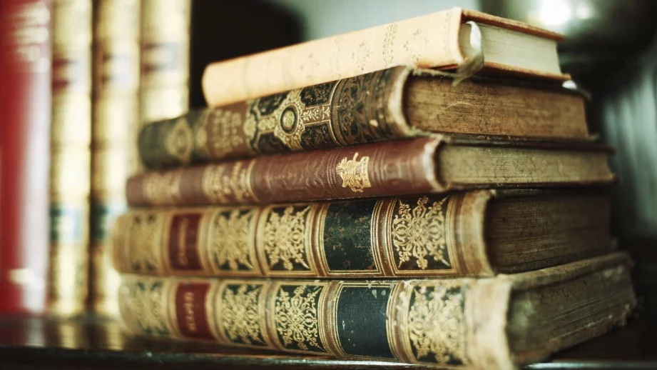 18 забранявани книги, които задължително трябва да прочетете  