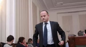 Българското правителство съзнателно не е подпомогнало самоосигуряващите се с европари, посочи евродепутат