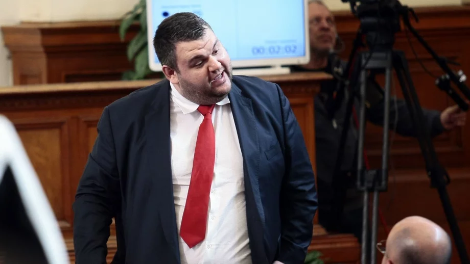 Делян Пеевски стана баща?