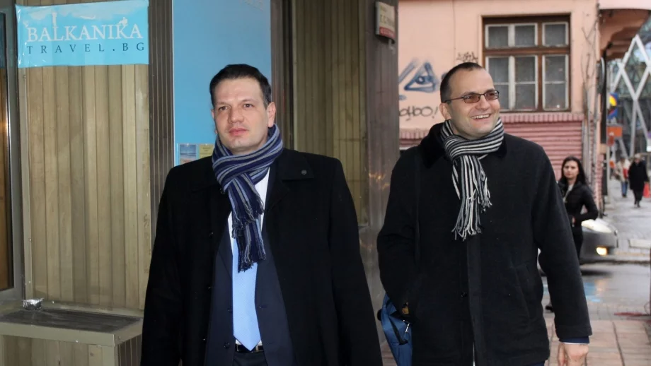Бивши депутати осъдиха Министерство на финансите заради закона "Пеевски"