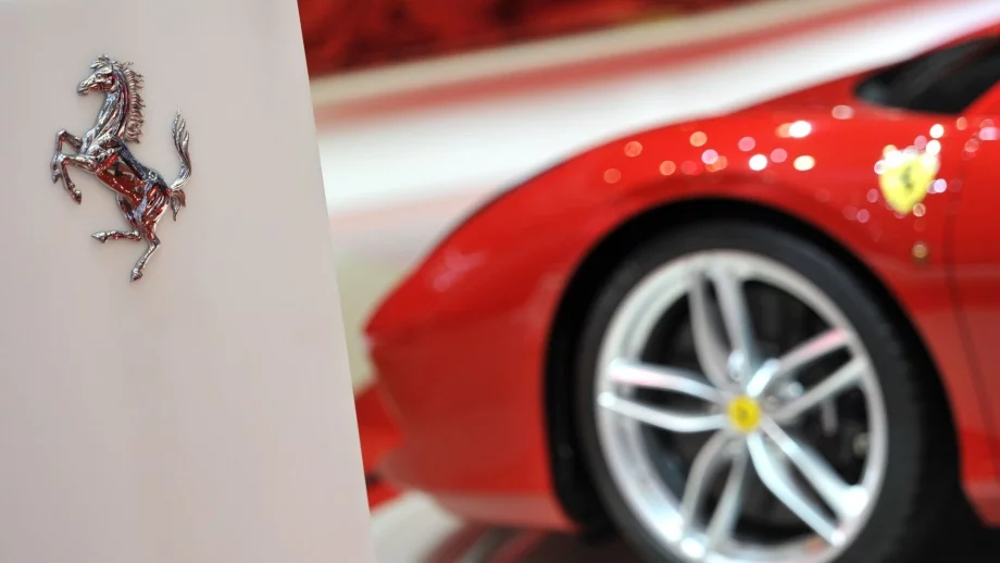 И Ferrari ще прави електромобил