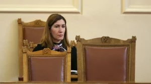 Ангелкова: Целта на законовите промени е плажовете да се стопанисват по-добре