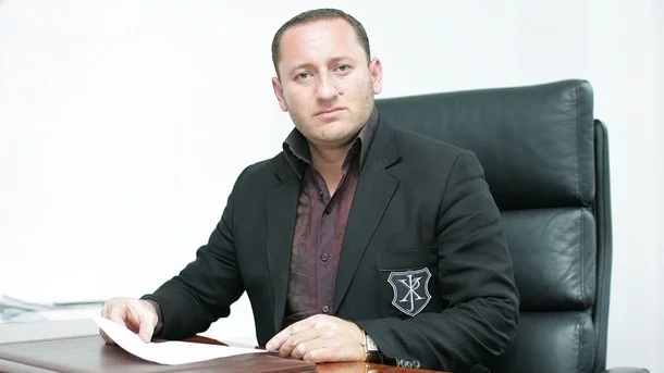 Бивш депутат и бивш зам.-министър с обвинения за източване на НКЖИ
