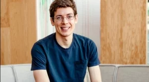 Служител на Facebook споделя коя е най-хубавата страна на работата там