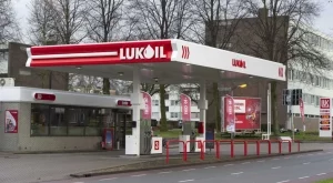 „Лукойл”: Възразяваме срещу намесването на името ни в междупартийни разпри