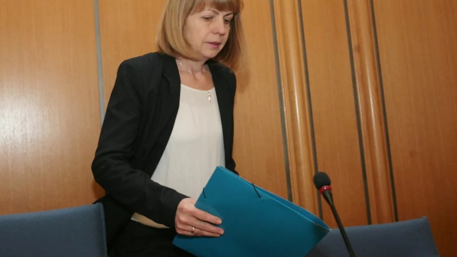 Фандъкова: При мръсен въздух ще ограничаваме влизането на коли в центъра на София