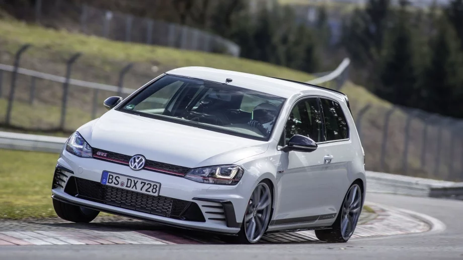 Volkswagen отново започва да произвежда Golf