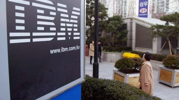 IBM сключи 10-годишен договор с Emirates Airline