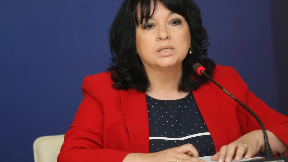 Петкова: ЕРП-тата ще удвоят екипите си заради метеорологичната обстановка