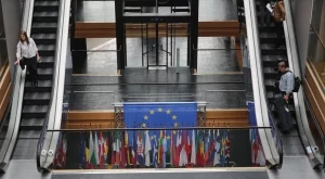 38 млрд. паунда загуби грозят британския финансов сектор при "твърд" Brexit