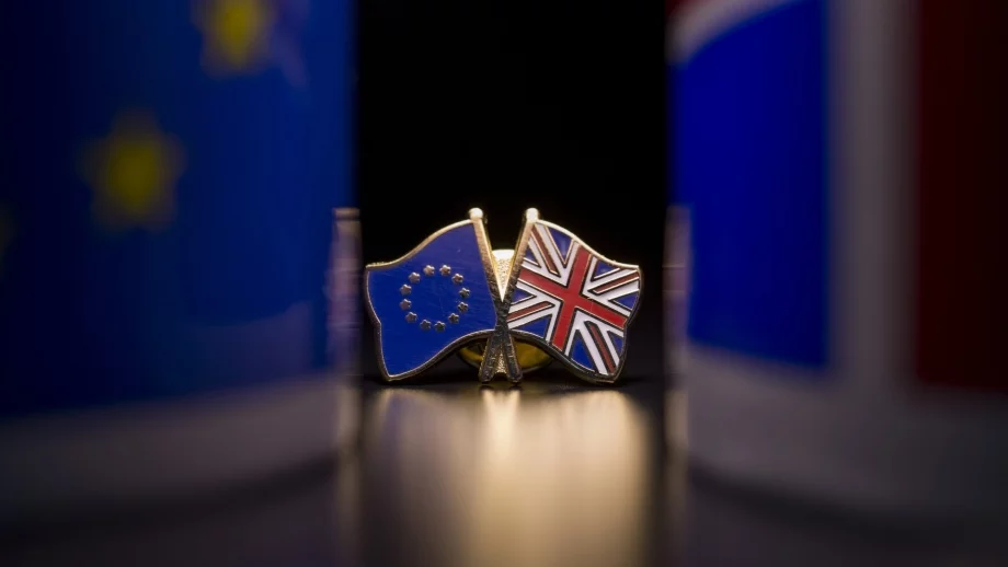 Brexit ще струва допълнителни 122 млрд. паунда на Великобритания 