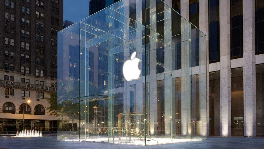Apple връща в САЩ милиарди, спечелени в чужбина
