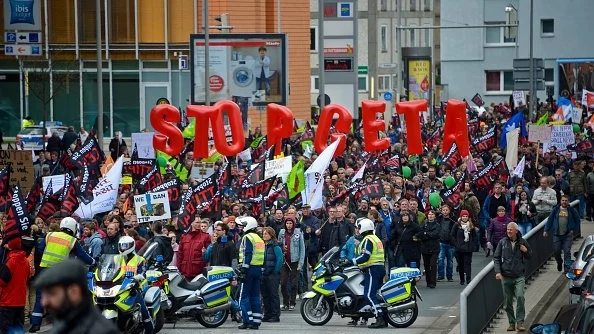 Валония блокира CETA, но Малстрьом не се отказва от подписването 