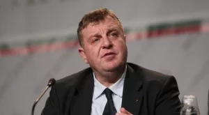 Каракачанов: Нямаме данни "Газпром" да пречи на добива на суровини у нас