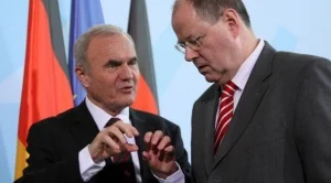 Един от бащите на еврозоната чертае мрачно бъдеще за валутния блок 