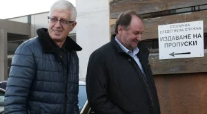 Повдигнаха обвинение на Румен Овчаров заради АЕЦ "Белене" 