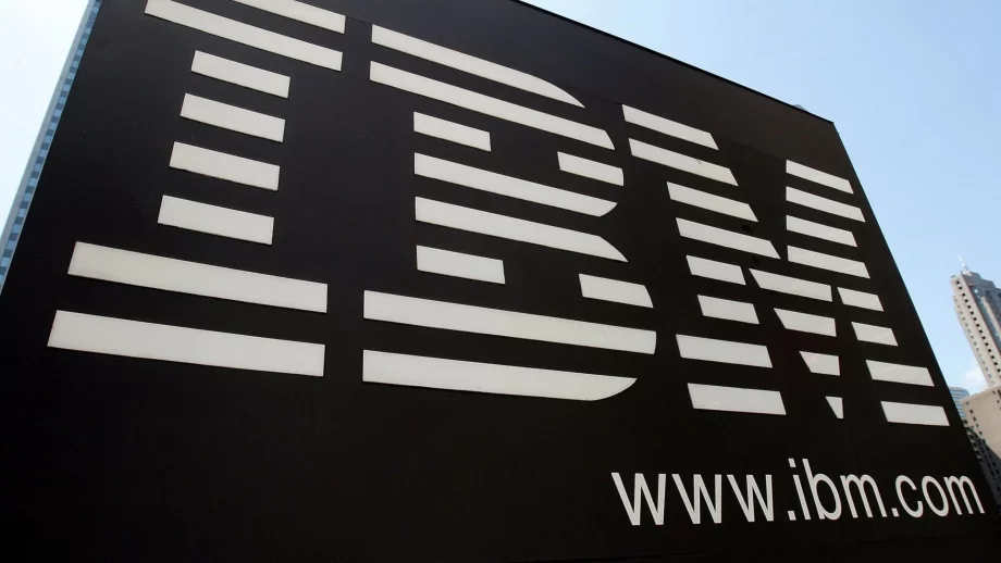 IBM открива 25 000 нови работни места и причината може би е Тръмп