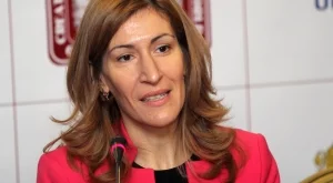 Ангелкова: Приоритет ни е премахването на незаконни обекти по плажовете
