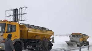 Затвориха участъци от "Хемус" и "Тракия" 
