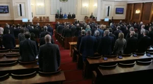 Задава ли се данъчна коалиция?