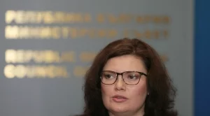 Крумова: 7% от парите по европрограмите са изплатени в края на 2016 г.
