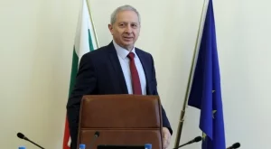 Герджиков даде седмица срок на финансовия министър да каже дали ще има великденски надбавки