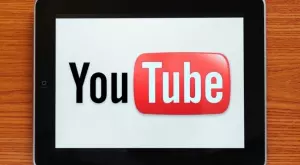 YouTube ще посочва името и адреса на нарушителите на авторски права