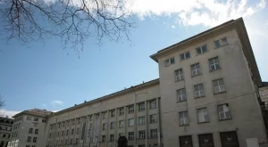 Васил Божков купи Телефонната палата, ще я прави музей 