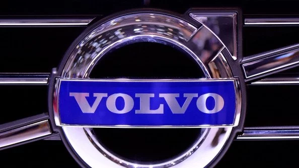 Volvo пуска електрическа кола през 2019 г. 