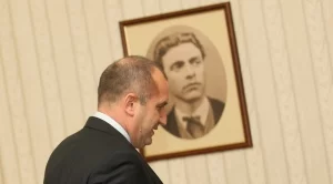 Комисията по земеделие отхвърли ветото на Радев за земите