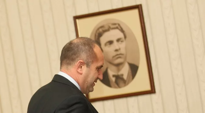 Комисията по земеделие отхвърли ветото на Радев за земите