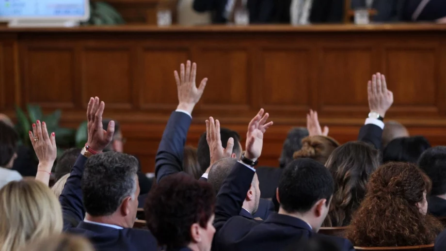 Бюджетът на Здравната каса бе одобрен на първо четене 