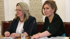 Ангелкова не смята, че има риск от презастрояване на Пирин 