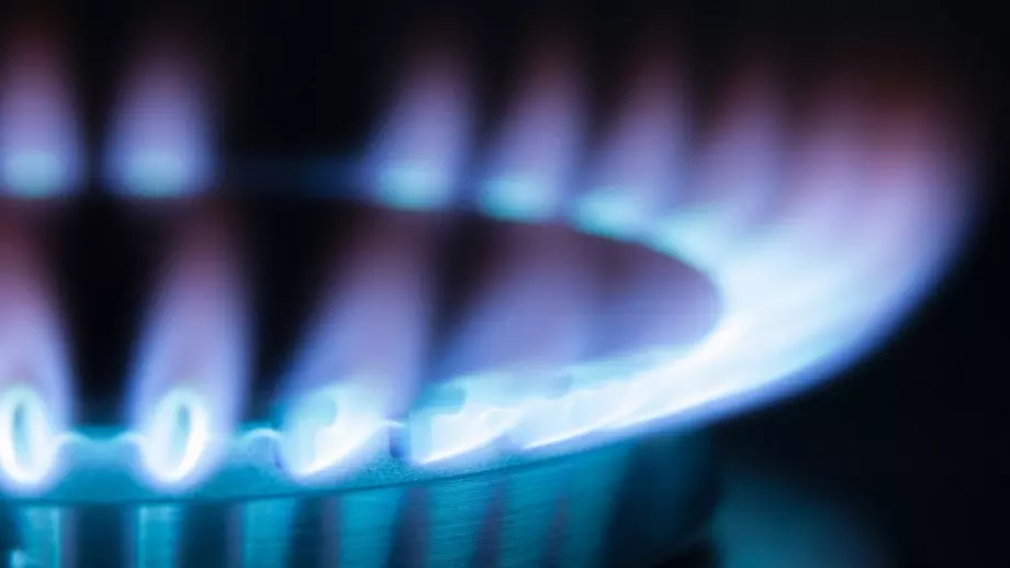 Природният газ поскъпва с 20%