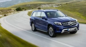 Mercedes се отказва от двигатели на бензин и дизел