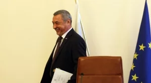 Симеонов: Отдавна отмина времето на бараките по морето
