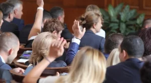 НС отхвърли предложението на БСП за промени в Закона за храните
