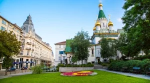 На англичаните уикенд в София им излиза по-евтино от вечер в Лондон