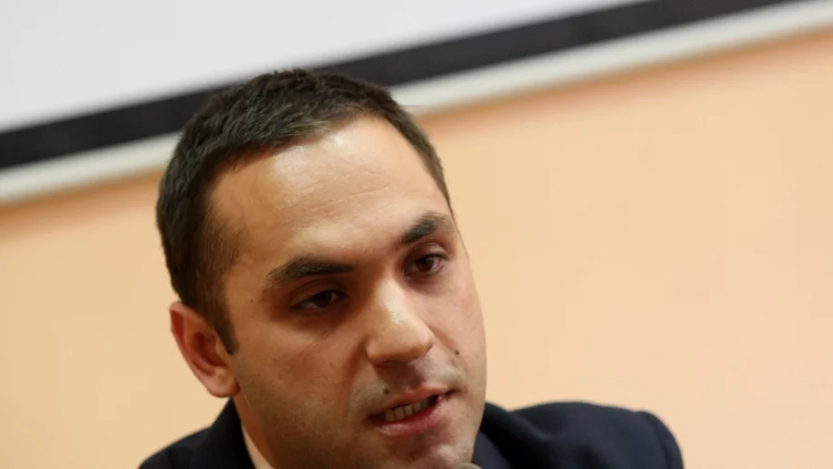 Караниколов: Усилено работим по наредбата за горивата