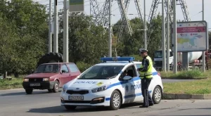 КАТ ще раздава устройства hands free на нови собственици на автомобили