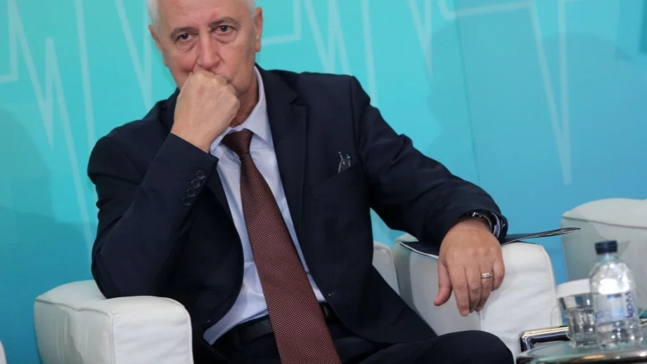 Здравният министър: Има болници, които са застрашени от фалит 