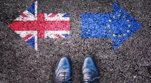 Британските паспорти ще са в различен цвят след Brexit