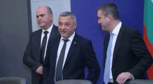 Валери Симеонов: Бюджетът за догодина е богата пица "Калцоне"
