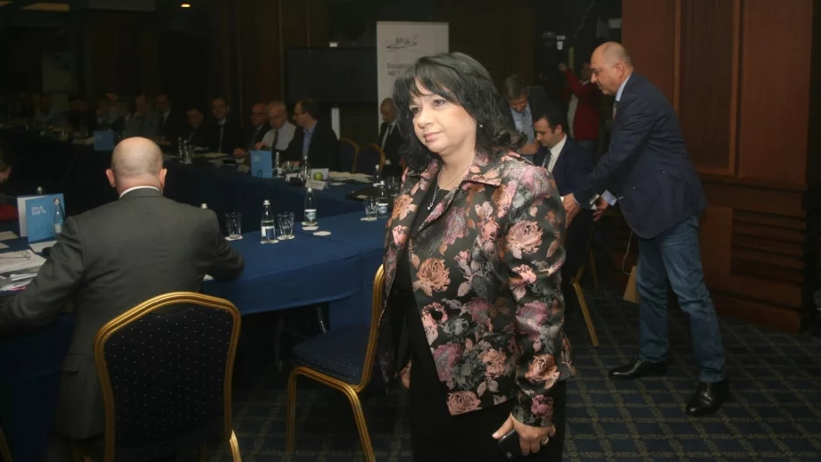 Петкова: Мораториум върху добива на газ в Добруджа не е в интерес на гражданите