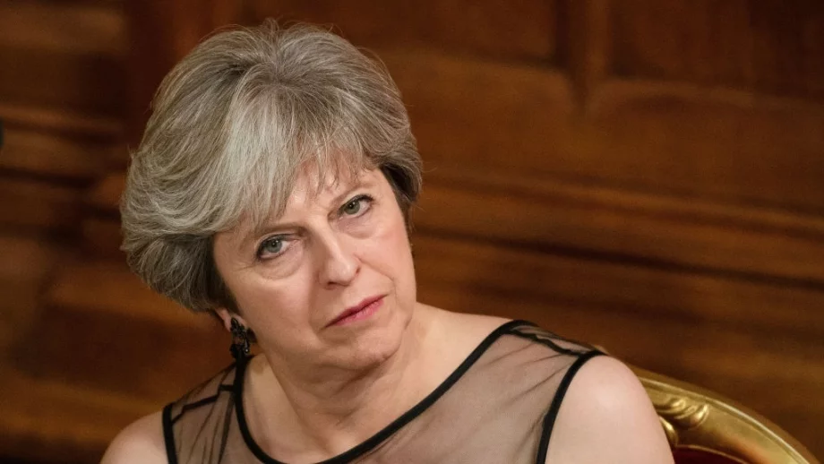 Мей има по-малко от седмица да спаси сделката за Brexit 