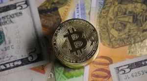 Експерт: Биткойнът сам по себе си е спекулация