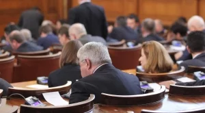 Парламентът създаде временна комисия за ЧЕЗ