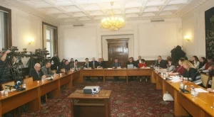 Правната комисия отхвърли ветото на президента върху антикорупционния закон